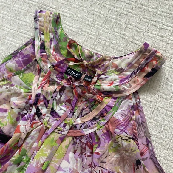 Allen B. Schwartz Y2K floral sheer top. - Picture 3 of 8